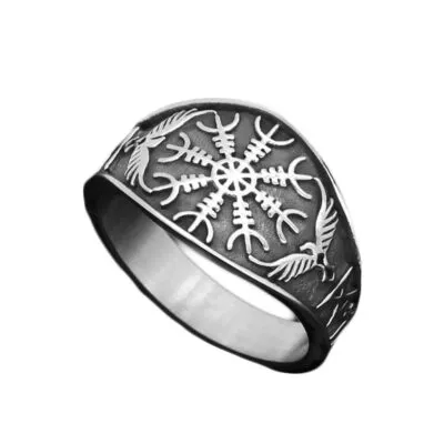 Bague argentée gravée d'Aegishjalmur, de deux corbeaux et de runes