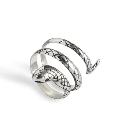 Bague serpent argentée en spirale avec écailles gravées et tête détaillée