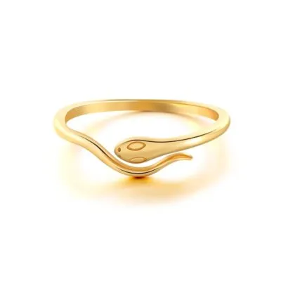 Bague fine dorée en forme de serpent à tête gravée