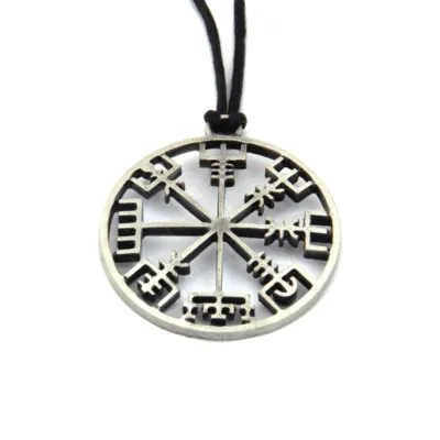 Collier Viking Vegvisir